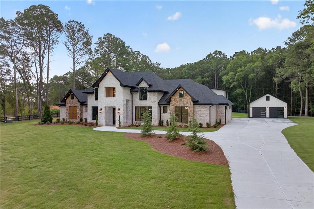 292 Double Springs Road SW