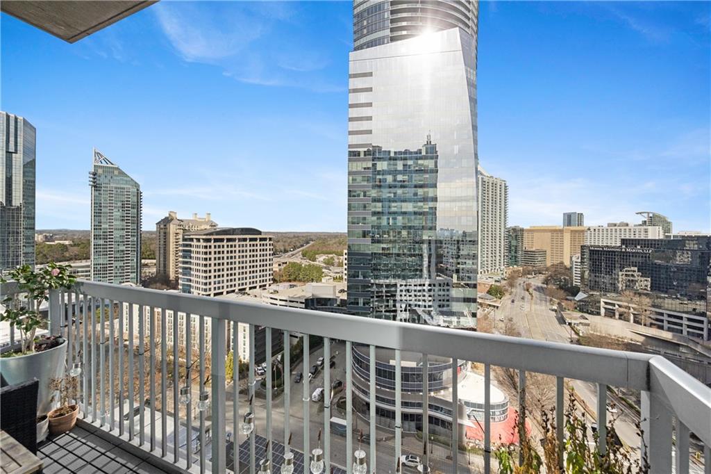 3324 Peachtree Road NE 1605