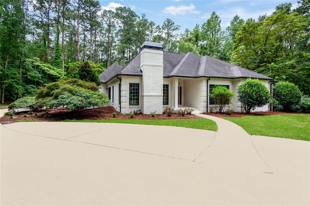 120 Emerald Lane