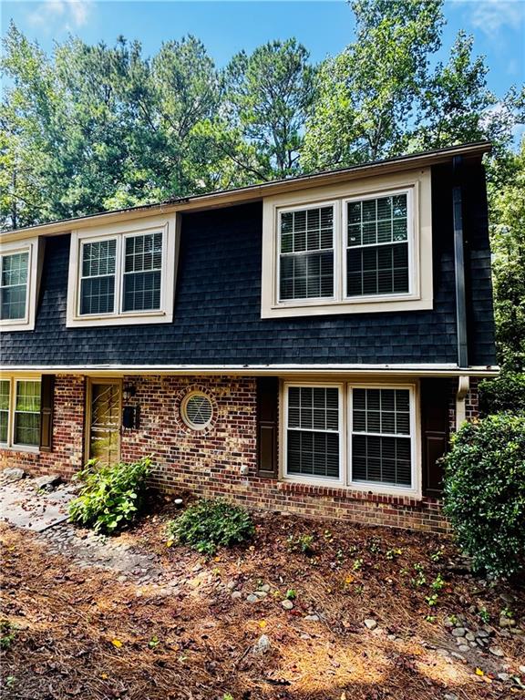 2471 Northlake Court NE