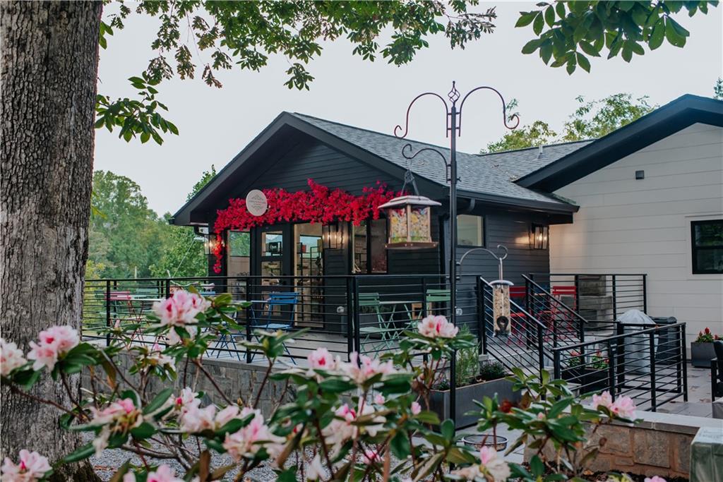 834 Lower Bell Creek Road