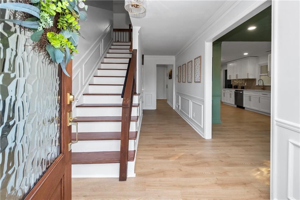 Photo of 862 Cartwright Pass, Fayetteville, GA 30214 (MLS # 7703829)