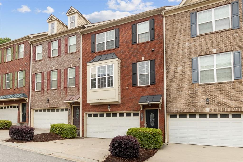 Photo 1 of 32 — 404 Williamson Street SE 10, Marietta, GA 30060