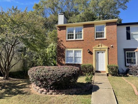 Photo of 110 Roswell Commons Way, Roswell, GA 30076 (MLS # 7671725) Photo of 110 Roswell Commons Way, Roswell, GA 30076 (MLS # 7671725)