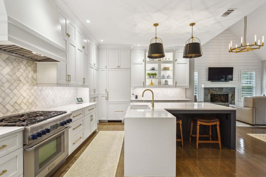 The Oaks At Mill Pond - Residential