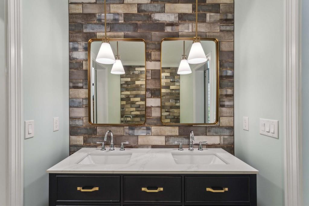 The Oaks At Mill Pond - Residential