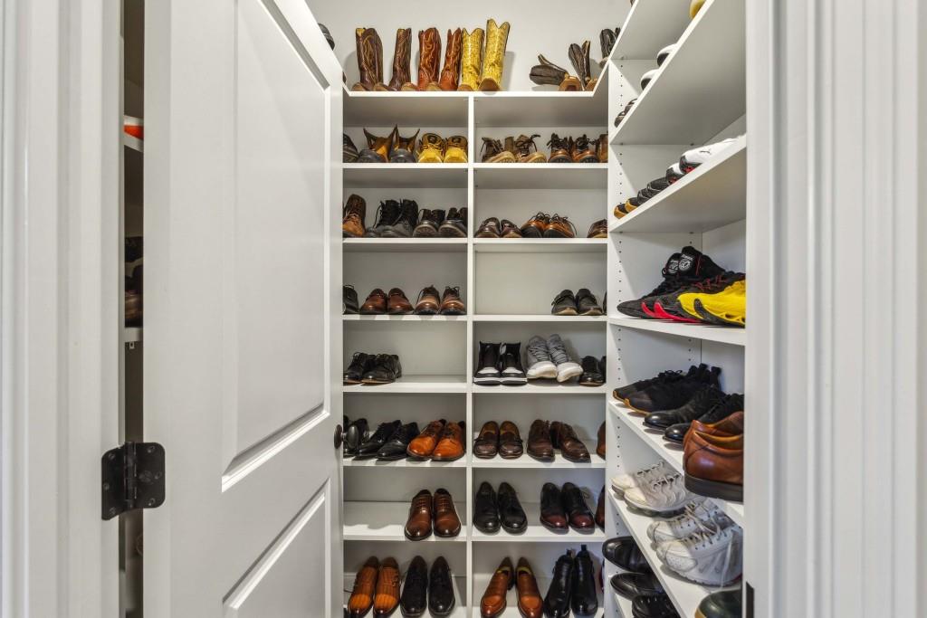 The Oaks At Mill Pond - Residential