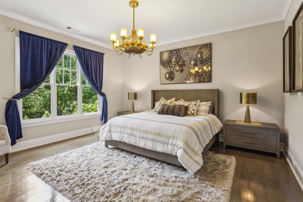 The Oaks At Mill Pond - Residential