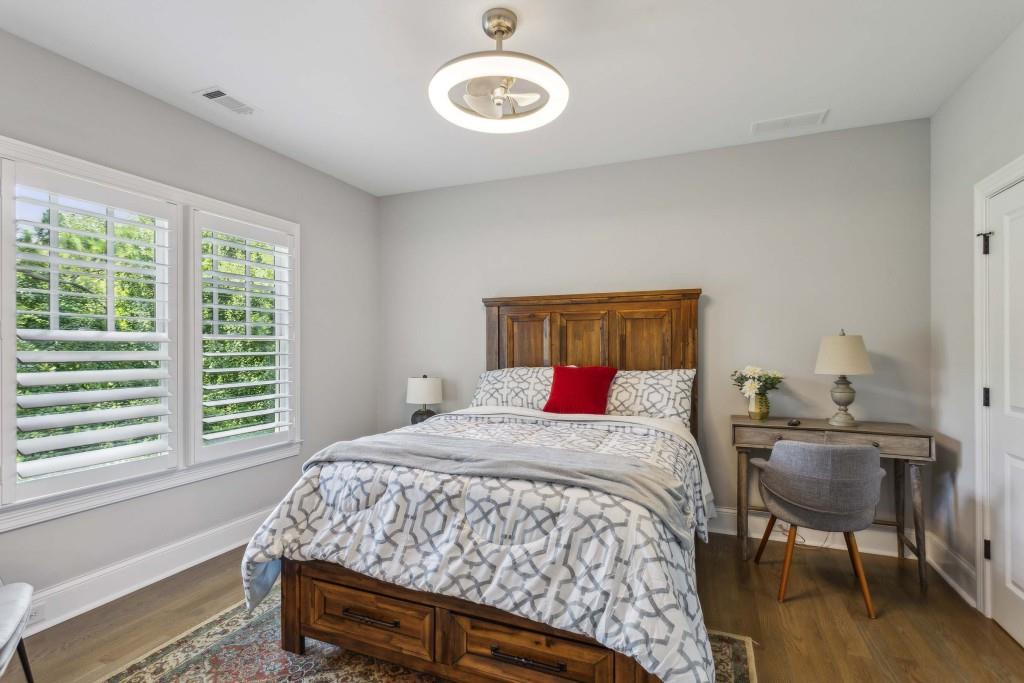 The Oaks At Mill Pond - Residential