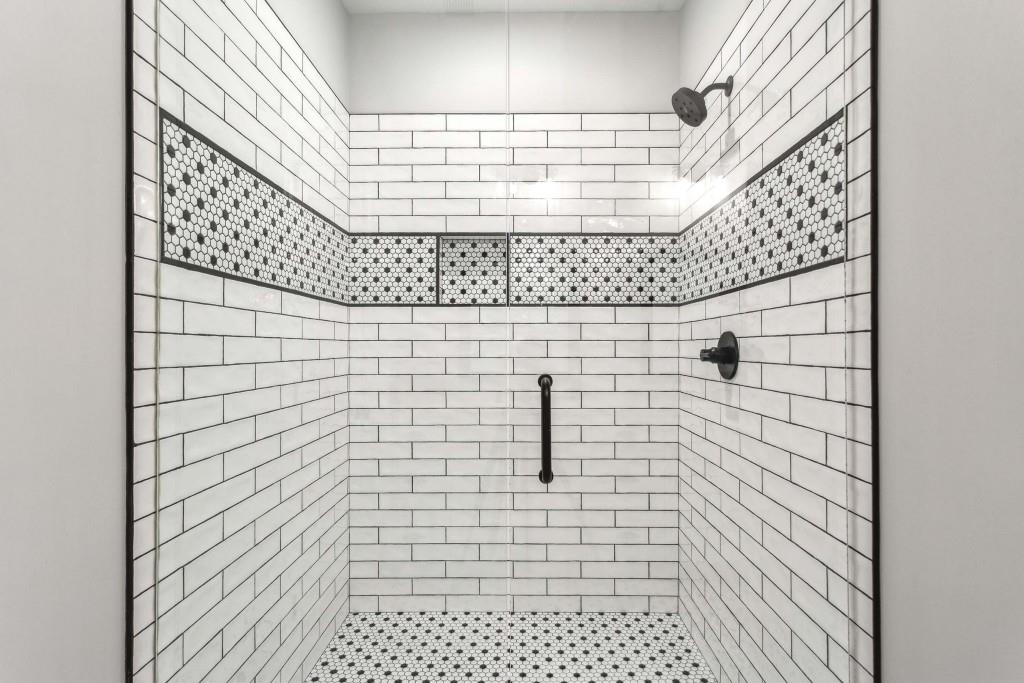 The Oaks At Mill Pond - Residential