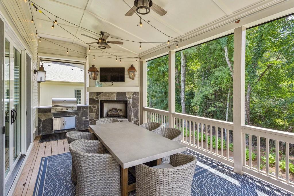 The Oaks At Mill Pond - Residential