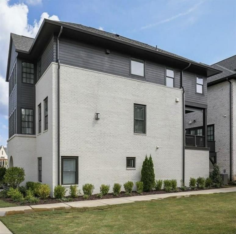 6626 Sterling Drive, Sandy Springs, Georgia image 30