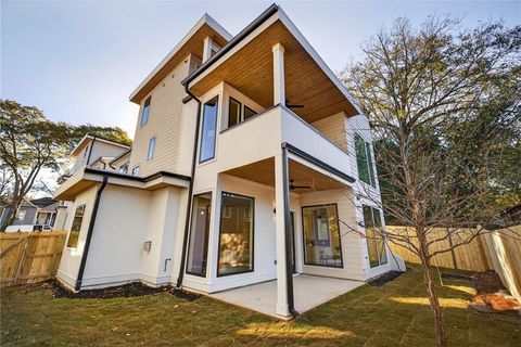 Photo of 163 Walthall Street SE #B, Atlanta, GA 30316 (MLS # 7698842)