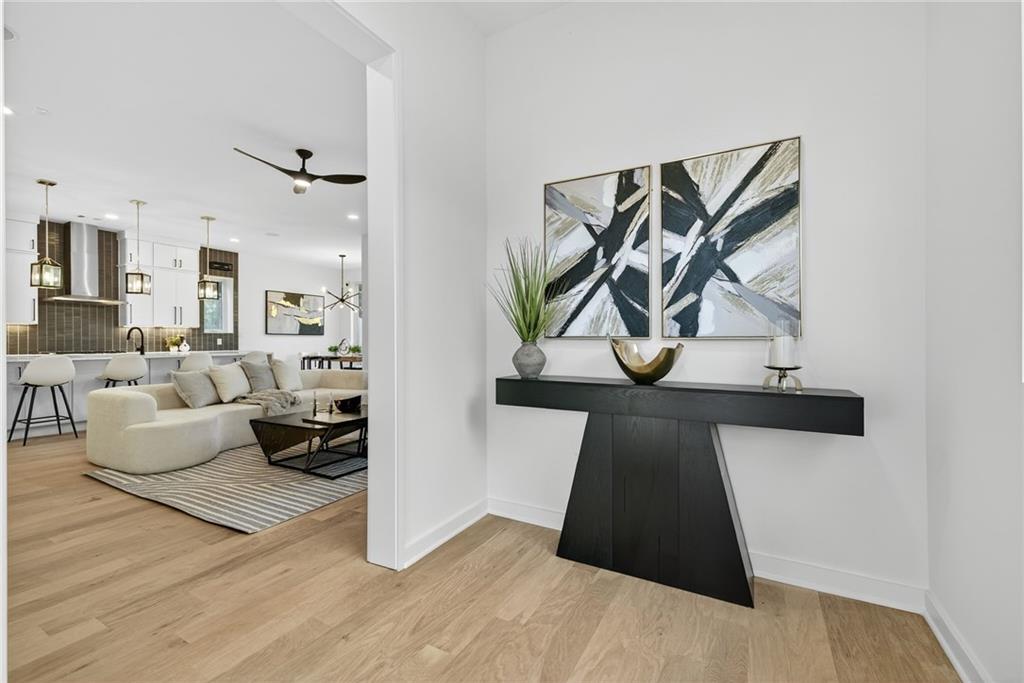 163 Walthall Street SE B