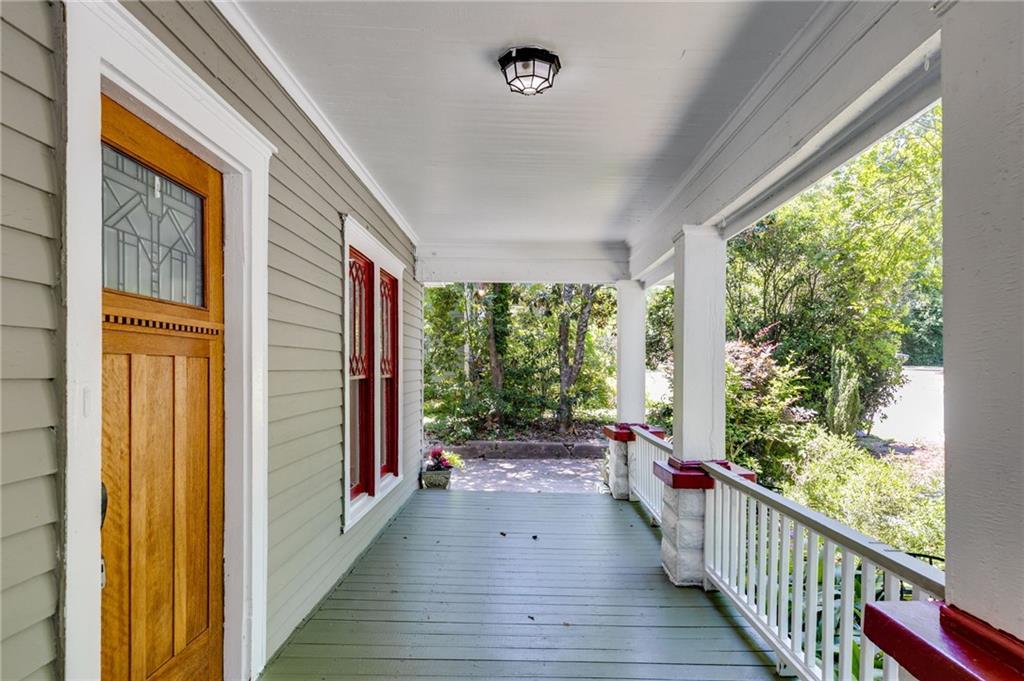 1405 May Avenue SE