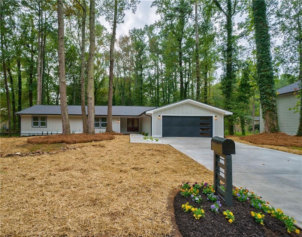 1329 Hidden Hills Parkway, Stone Mountain, Georgia image 1