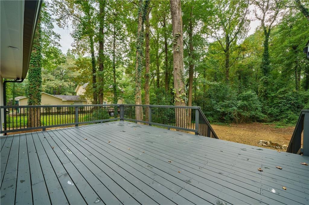 1329 Hidden Hills Parkway, Stone Mountain, Georgia image 28