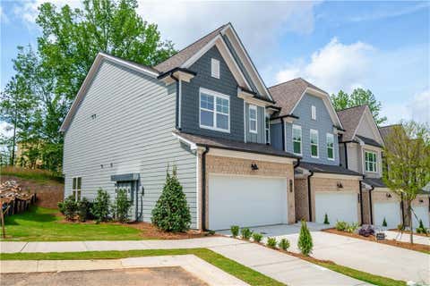 Townhouse For Rent - 5120 Hillington Way<br/> Sugar Hill, GA 30518