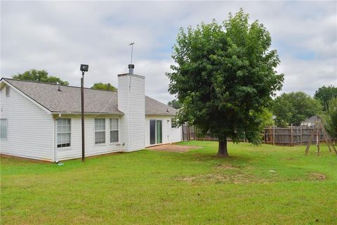 A home in Mcdonough