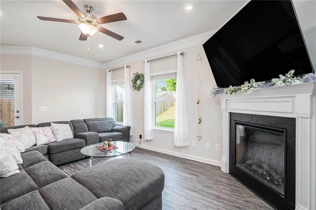 103 Waterside Drive