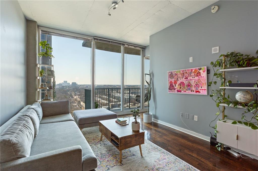 361 17th Street NW 1807