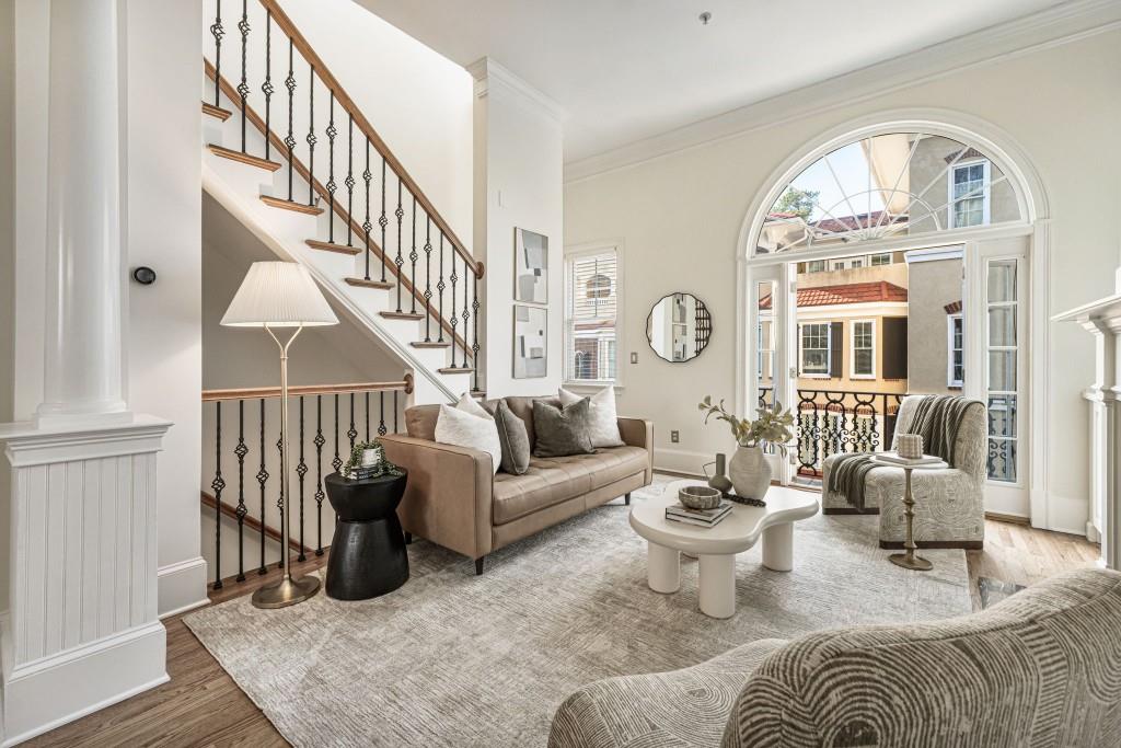 802 Clifton Heights Lane NE