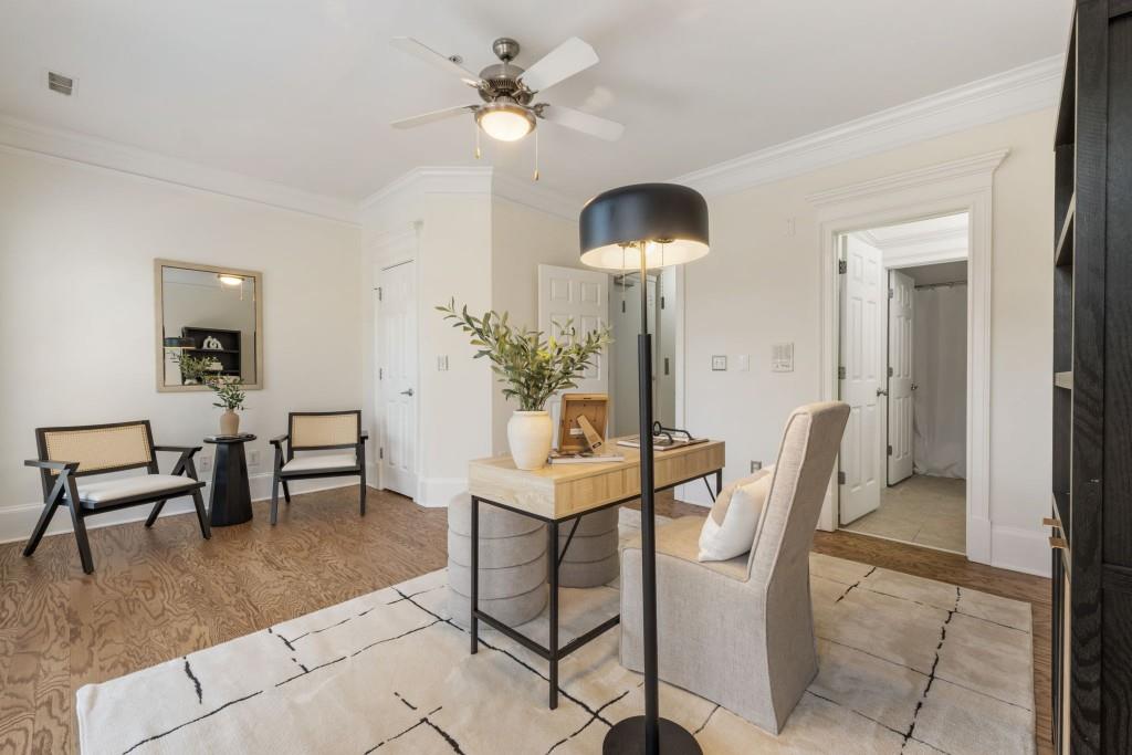 802 Clifton Heights Lane NE