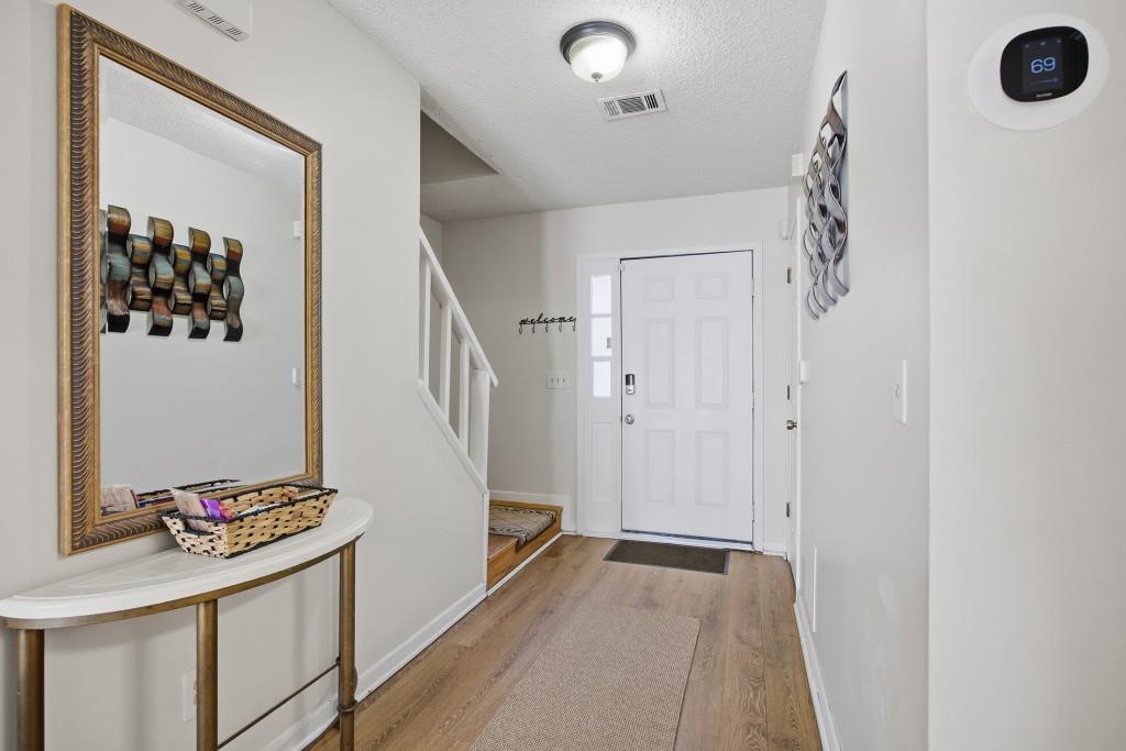 3001 Hawthorne Place SE