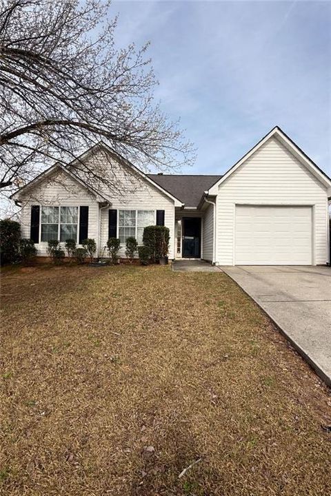 Homes For Sale - 10600 Pine Forest Lane<br/> Jonesboro, GA 30238