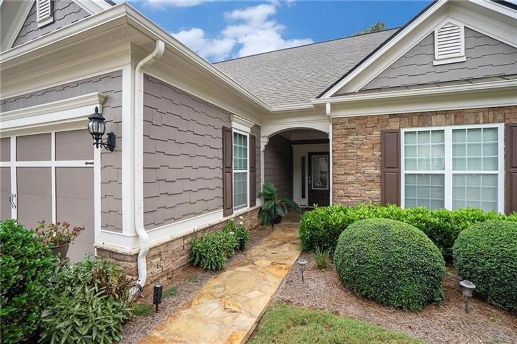 Photo of 6503 Grove Park Drive, Hoschton, GA 30548 (MLS # 7727254)