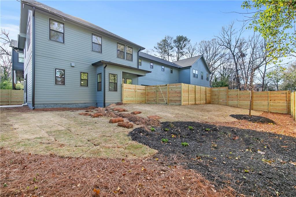 1247 Bridges Avenue #B, Atlanta, Georgia image 25
