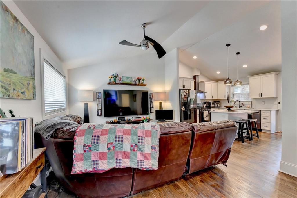 2345 Tilson Road