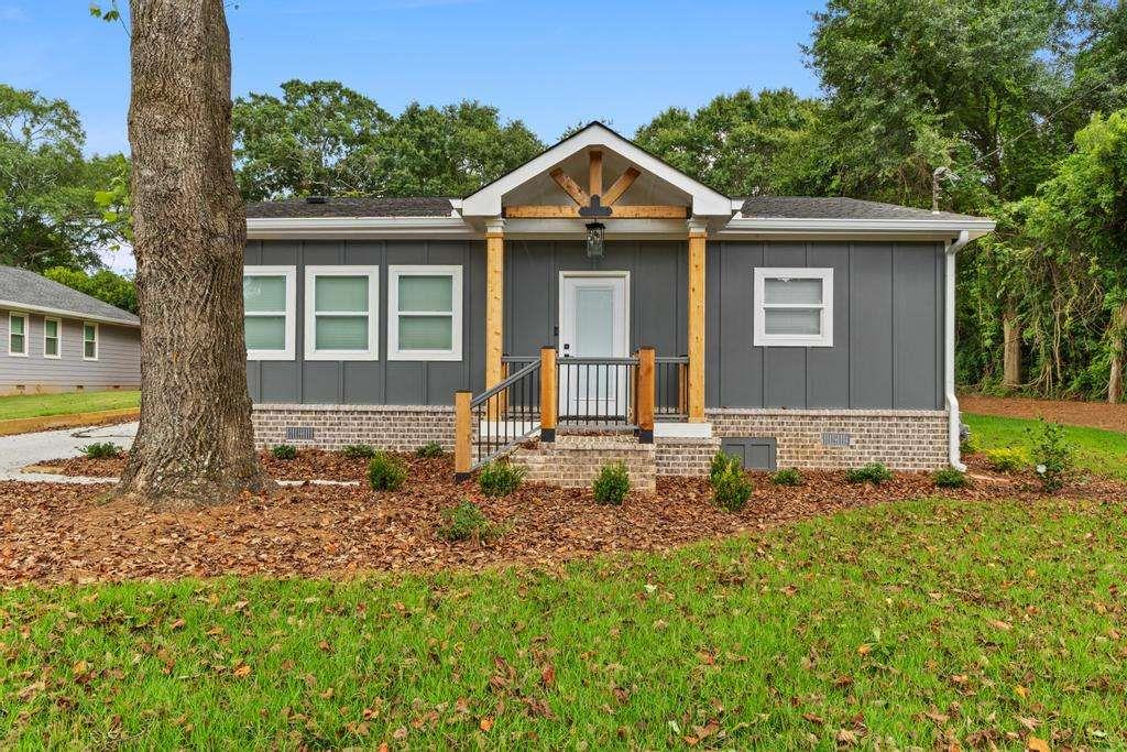Fully Renovated Home Just Steps from McDonough Square! Don't miss this adorable 2 bedroom, 2 bath home located within walking distance to the heart of McDonough. Recently renovated from top to bottom, this home offers the perfect mix of modern updates and classic charm. Enjoy a bright, open floor plan, stylish finishes, and a location that puts you close to shopping, dining, and everything the Square has to offer. Move-in ready and full of character.