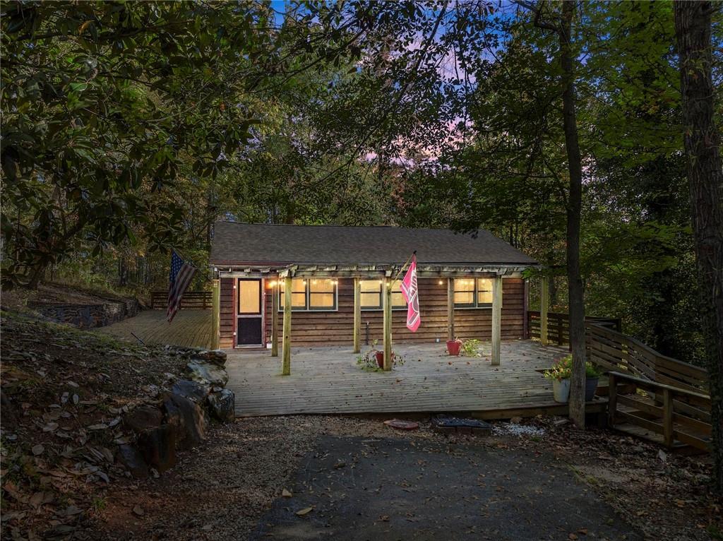 773 Shorewood Circle