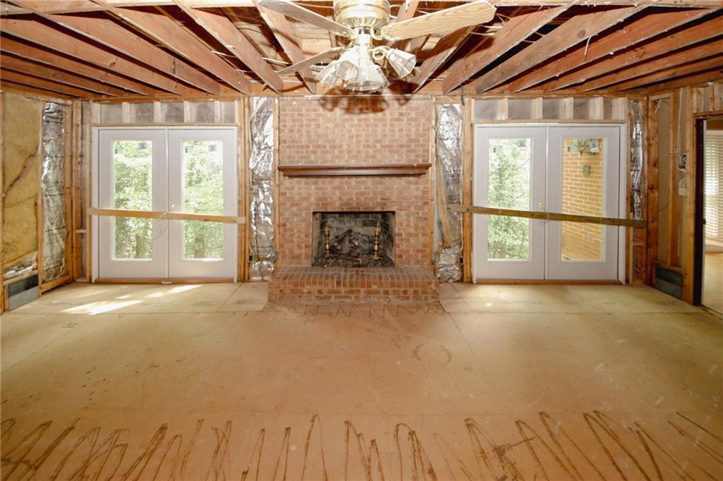 110 Vistacrest Way, Roswell, Georgia image 18
