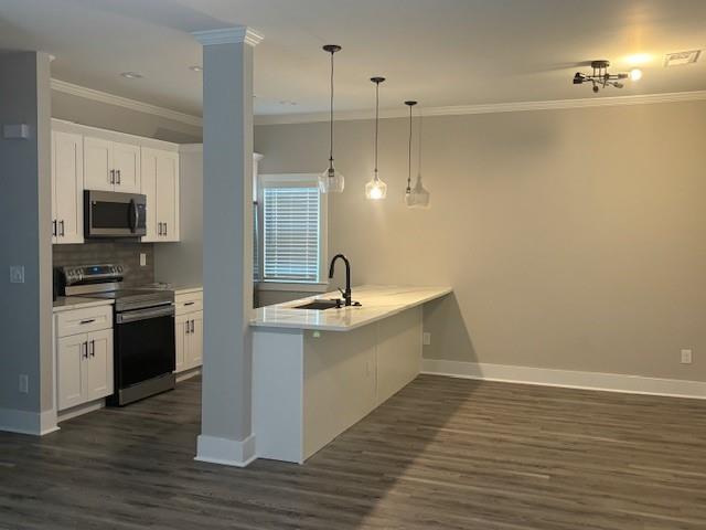 Photo 5 of 30 of 556 Paines Avenue NW house