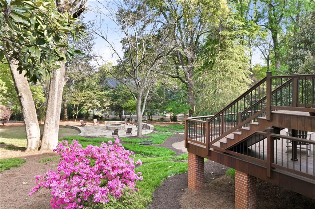 798 Cherokee Road