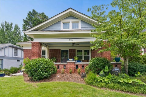 Homes For Sale - 776 Yorkshire Road<br/> Atlanta, GA 30306