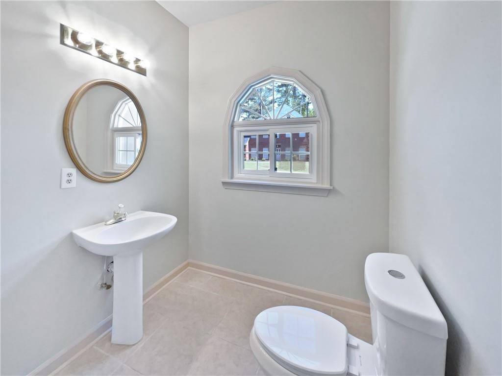1704 Golf Link Drive, Stone Mountain, Georgia image 17