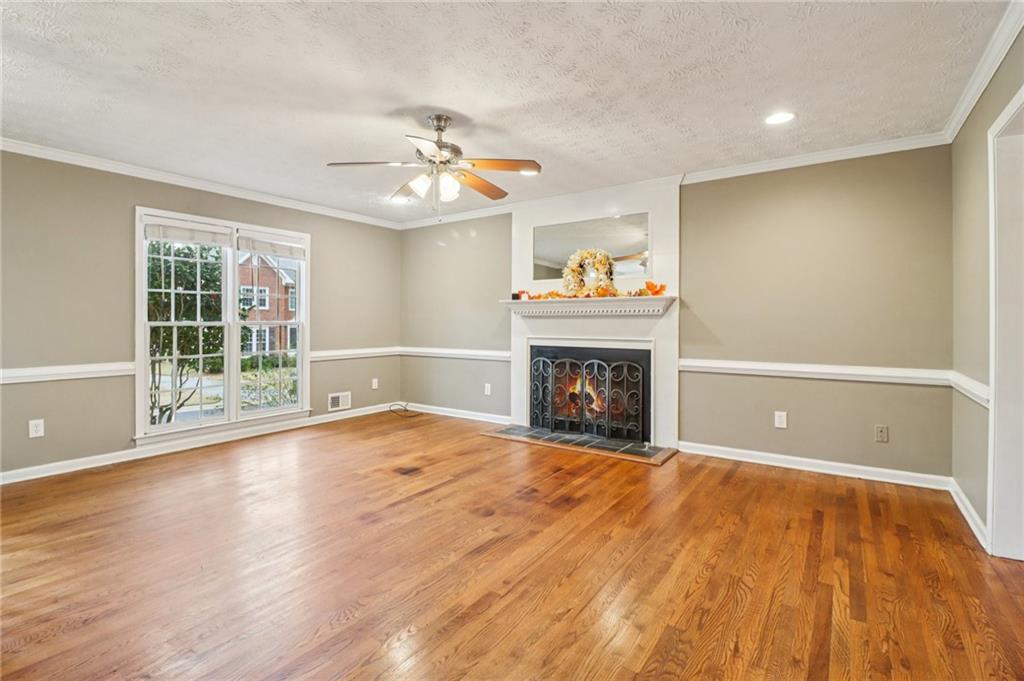 2230 Concord Square NE