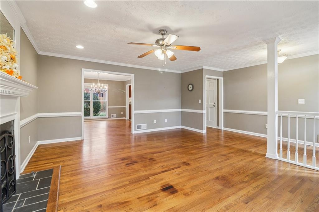 2230 Concord Square NE