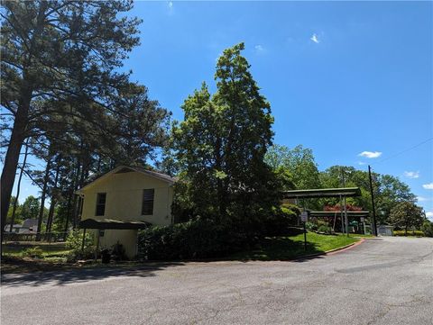 395 Russell Drive SW Smyrna GA 30082
