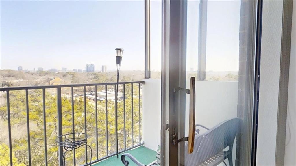 300 Johnson Ferry Road NE A1013