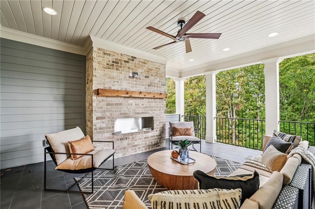 The 1858 - Residential