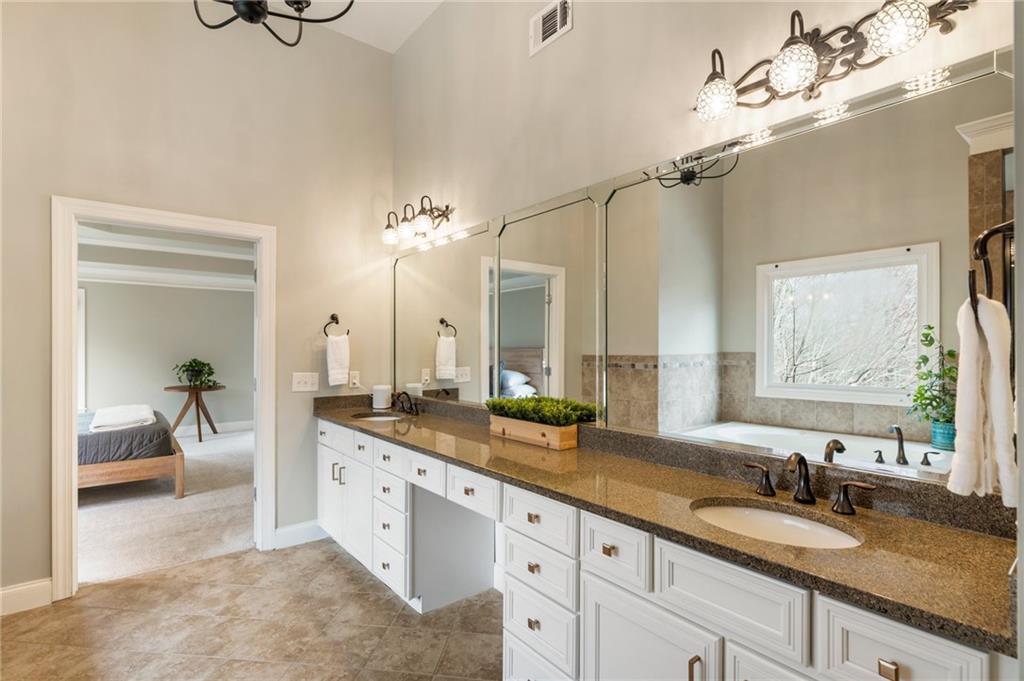 2660 Burnt Hickory Drive, Cumming, Georgia image 39