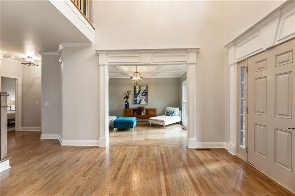 2660 Burnt Hickory Drive, Cumming, Georgia image 11