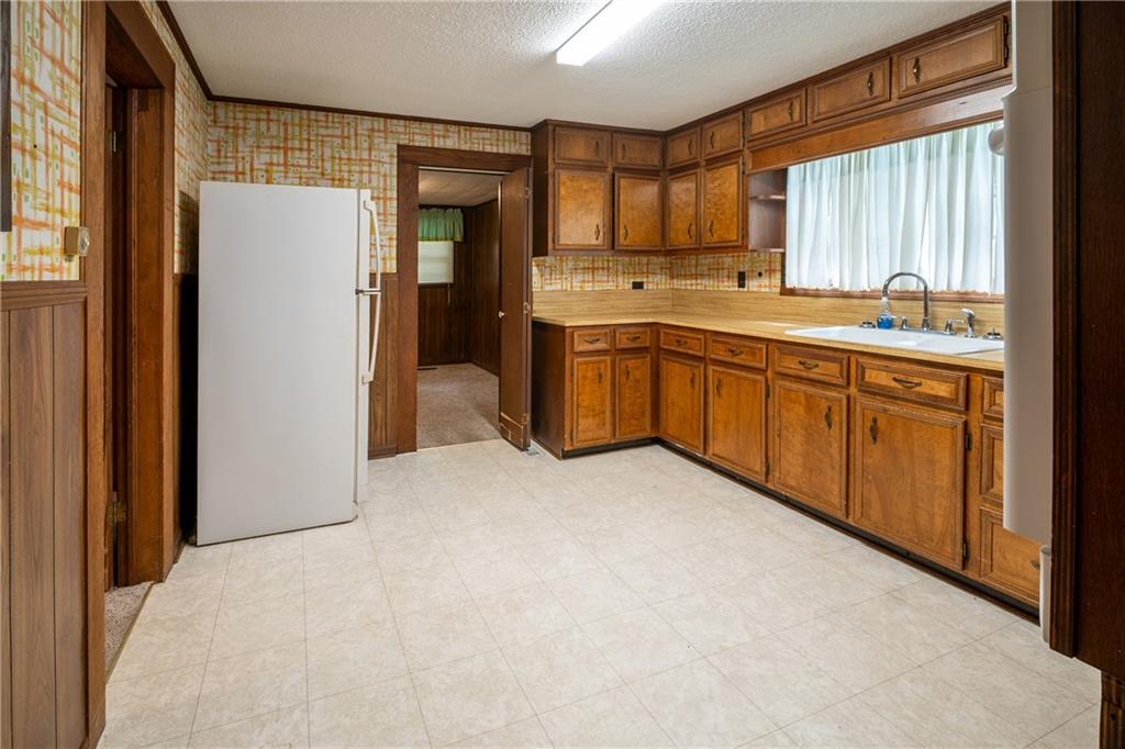 4467 Old Blacks Bluff Road SW