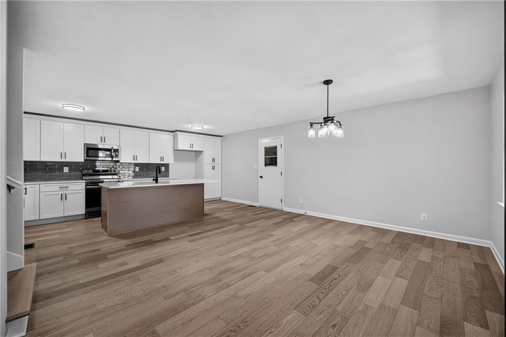 2273 Ivy Crest Drive