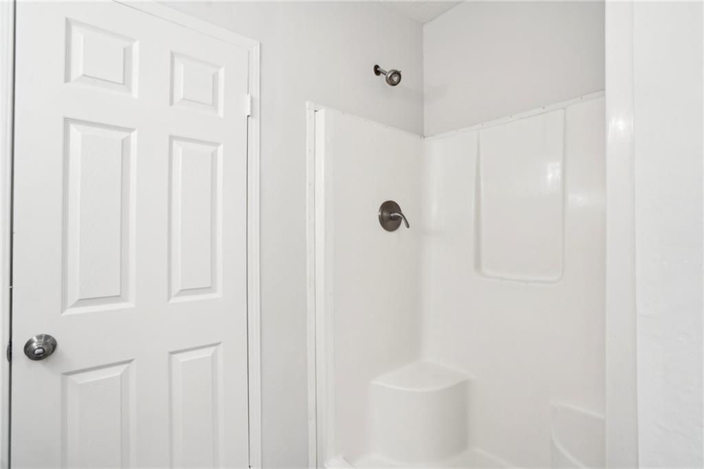 1960 W Hightower Trail, Conyers, Georgia image 38