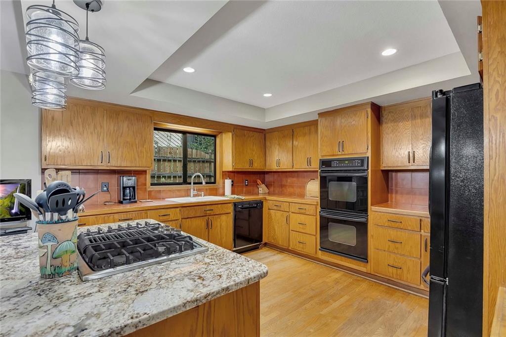 4274 Loch Highland Parkway NE